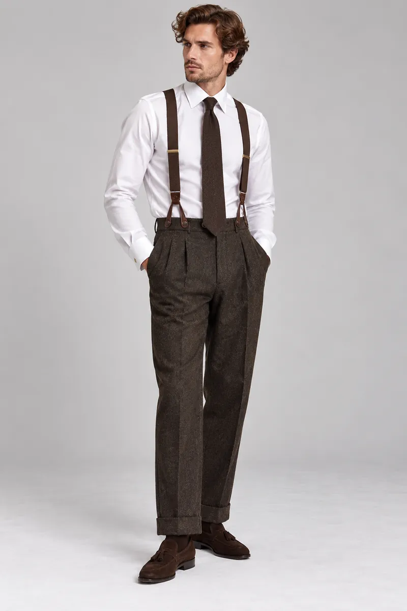 Dark brown vintage style flannel trousers with two pleats and turn-ups