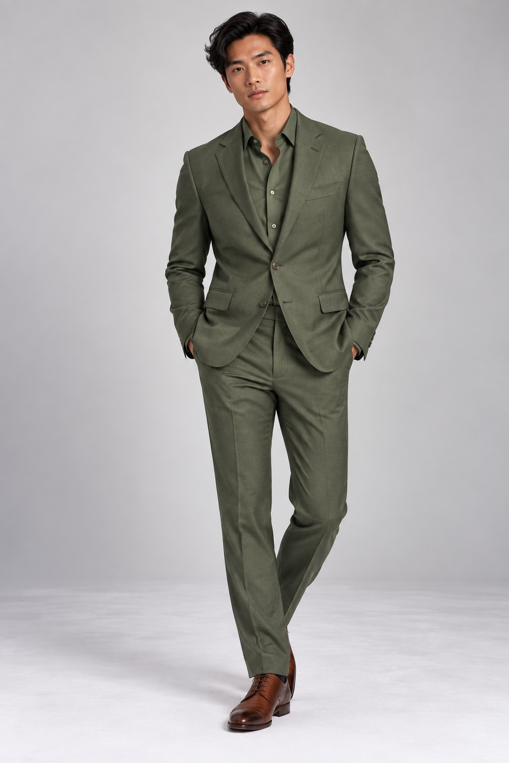 Green 2 piece suit. Fabric Holland & Sherry 6824016