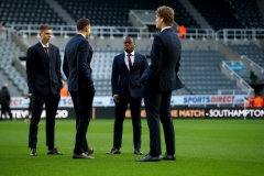 NEWCASTLE UPON TYNE, ENGLAND - DECEMBER 08: Southampton players inspect the pitch ahead of the Premier League match between Newcastle United and Southampton FC at St. James Park on December 08, 2019 in Newcastle upon Tyne, United Kingdom. (Photo by Matt Watson/Southampton FC via Getty Images)