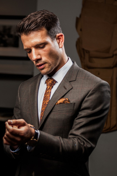 Bespoke mens suits,Business suits for men,Made to Measure Business Suit